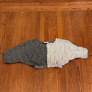 🖤 Bombay Paisley Black & White Linen-Blend Crop Top – Sz Small 🤍✨